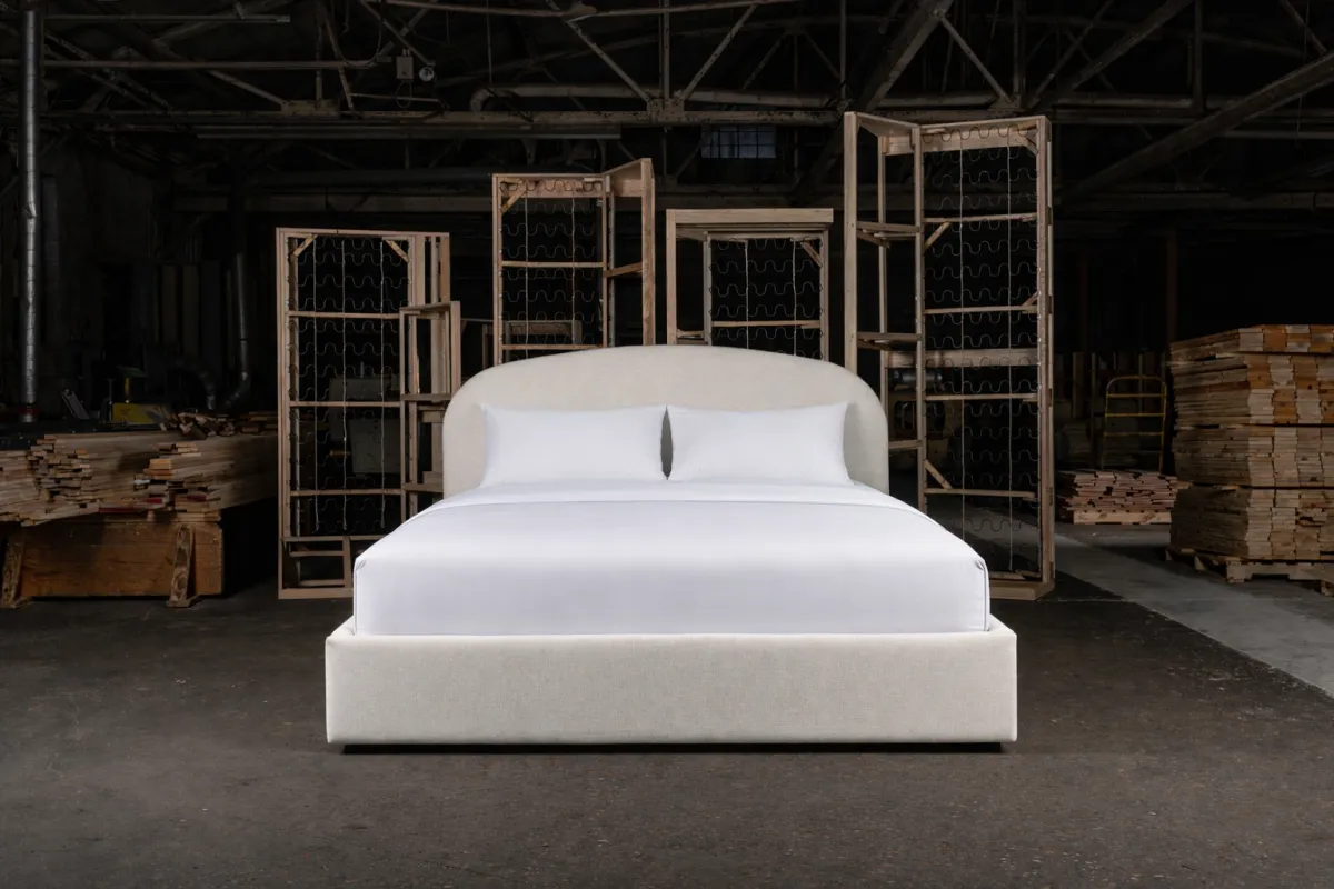 Wildflower bed frame · Set shot